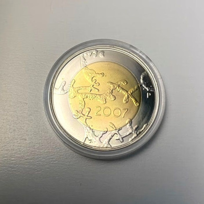 SUOMI ITSENÄISYYS 100 v 5 EUROA UNC PILLERIRASIASSA