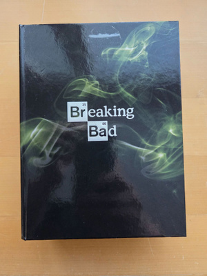 BREAKING BAD . KOKO SARJA . DVD .