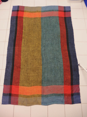 Vintage pöytäliina , retrot värit