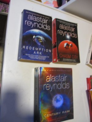 ALASTAIR REYNOLDS - 3 kirjaa