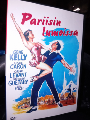 DVD Pariisin lumoissa ( SIS POSTIKULU )