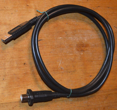 USB A - B laitekaapeli