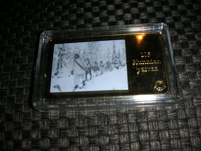 105 kunnian päivää keräilyharkko