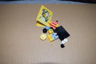 Lego minifigure series 25 71045 Liikunnanohjaaja