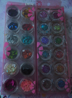 GLITTERIT, KYNSIKORISTEET, SHAKER KORTTIIN