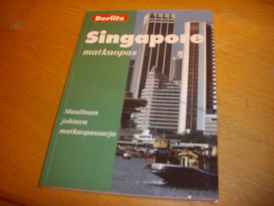 Berlitz SINGAPORE matkaopas ( Sis.postikulut )
