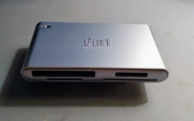 9 IN 1 CARD READER / WRITER