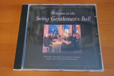 Welcome to the Swing Gentlemen's Ball CD.Signeerattu!