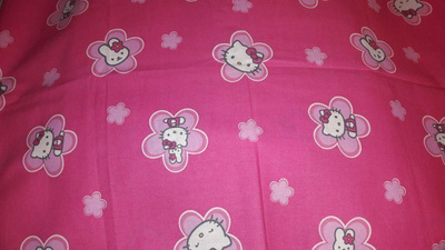 Verhokappa : pinkki Hello Kitty kappa 49x270cm