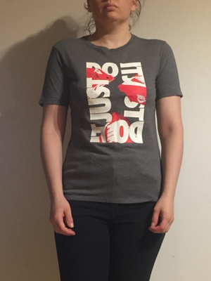 Nike harmaa t-paita 147-158 cm