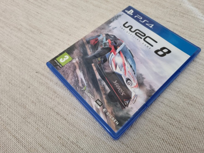 WRC 8 PS4
