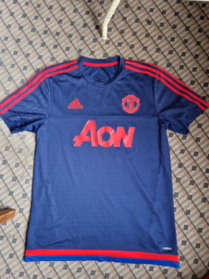 Manchester United Adidas funny paita koko L uudenveroinen