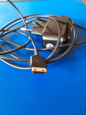 Samsung laturi atads30ebe