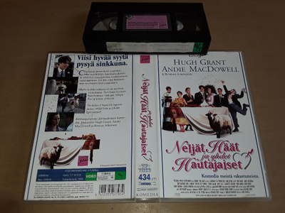 Neljät Häät ja yhdet Hautajaiset - SF VHS (Egmont Film)