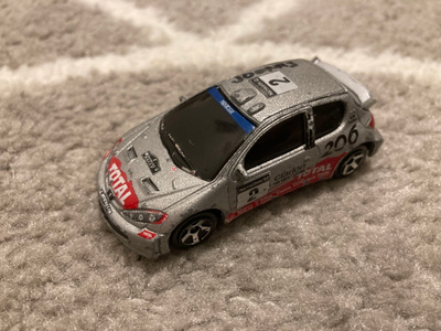 Peugeot 206 WRC Majorette pikkuauto 1/64