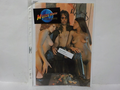 ALICE COOPER KUVA NIMMARILLA