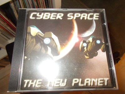 CD CYBER SPACE ** THE NEW PLANET **