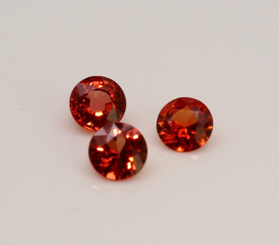 Safiiri 0.46ct Padparacha Sri Lanka UPEA