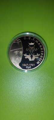 Carl Gustaf Emil Mannerheim. Sankarien johtaja.