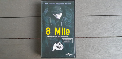 VHS: 8 Mile (Eminem, Kim Basinger, Brittany Murphy 2002)