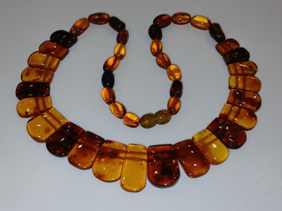 House of Amber meripihka kaulakoru Baltic amber
