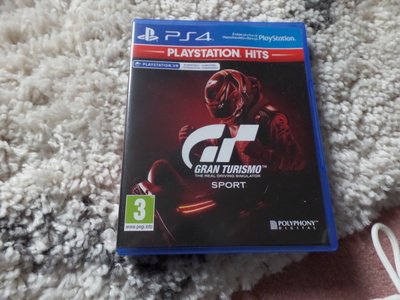 PS4 Gran Turismo Sport