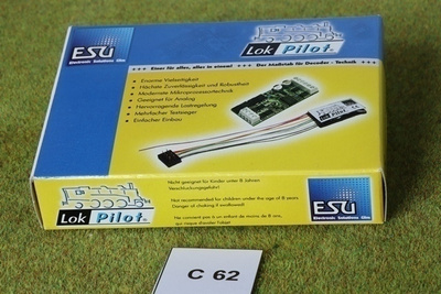 #C62 LokPilot 51600 H0 veturin decoder