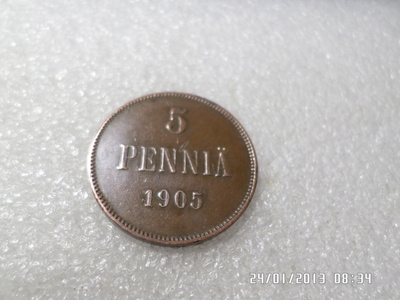 5 penniä  1905  kulkematon , hieman patinoitunut hieno raha.