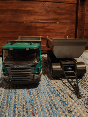 Sora-auto Scania p380 ja peräkärry