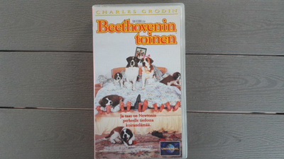 VHS: Beethovenin Toinen (1993)