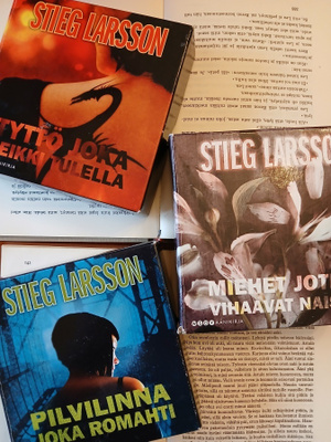 Stieg Larsson - Millennium-trilogia (äänikirja, CD)