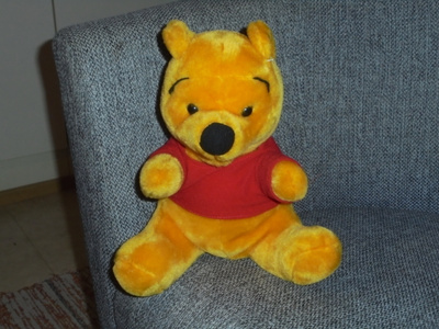 Hahmot Nasu 1 kpl& Nalle Puh x 2kpl + 1 kpl Tikru