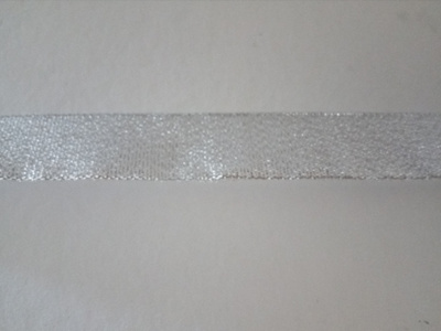 Hopean värinen askartelunauha 250cm