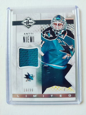 Antti Niemi - 12-13 Limited Jersey /99
