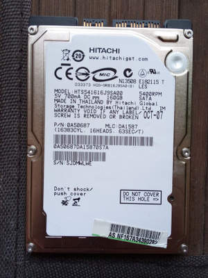 HITACHI läppärin kovalevy 160GB (2,5" HDD SATA)
