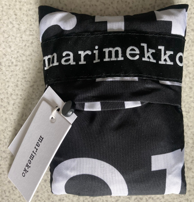 MARIMEKKO SMARTBAG, MUSTA-VALKOINEN MARILOGO