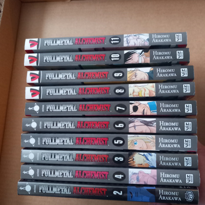 Fullmetal alchemist manga valikoima