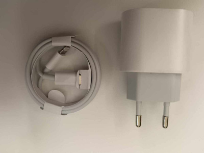 IPhone pikalaturi PD 20w USB-C - Lightning -kaapeli
