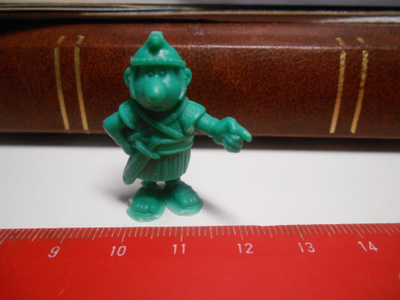 Asterix purukumi figuuri -70 luvulta #68