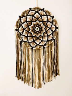 Iso mandala unisieppari / makramee seinäkoriste - 41 cm x 80