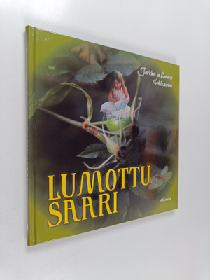 Laura Antikainen ym. : Lumottu saari