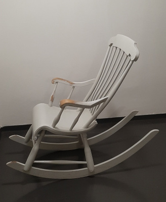 Vintage keinutuoli valkoinen vankka 1960-1970