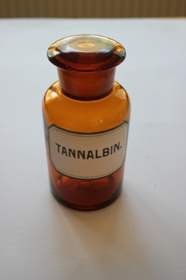 Vanha apteekkipullo