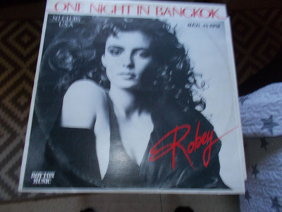 12" VINYYLI SINKKU ROBEY ** ONE NIGHT IN BANGKOK **