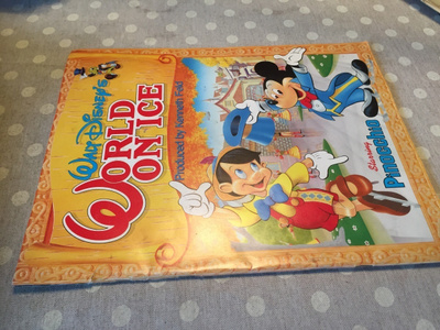 DISNEY WORLD ON ICE ESITE 1990 +juliste HYVÄ