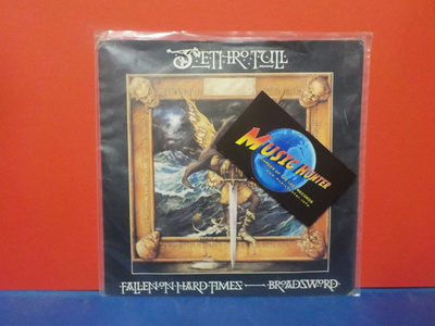 JETHRO TULL - FALLEN ON HARD TIMES EX/EX- UK -82 7"
