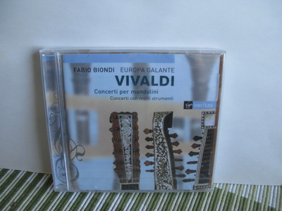 Vivaldi:Concerto per mandolini-Biondi-Europa Galante cd(new)