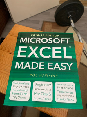 Microsoft Excel Made Easy - Rob Hawkins