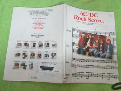 AC / CD - rock-score ( nuottikirja,  sivuja 80