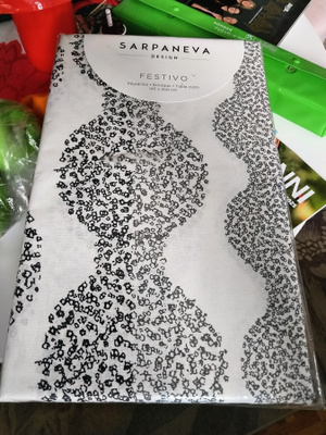 Festivo pöytäliina